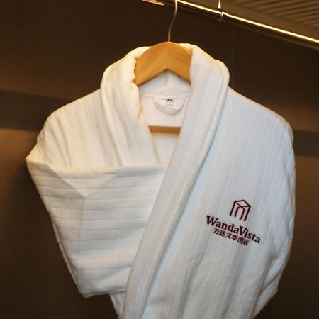 Wanda Vista Hohhot Hotel Bagian luar foto