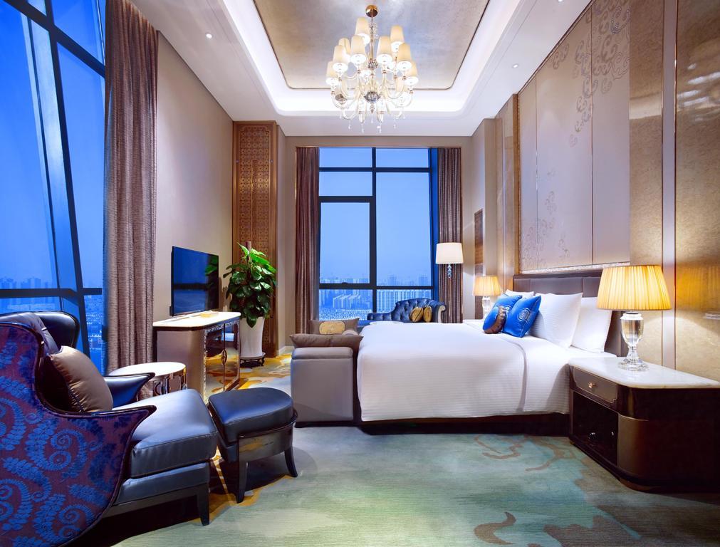 Wanda Vista Hohhot Hotel Bagian luar foto