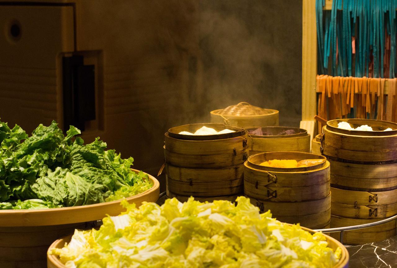 Wanda Vista Hohhot Hotel Bagian luar foto