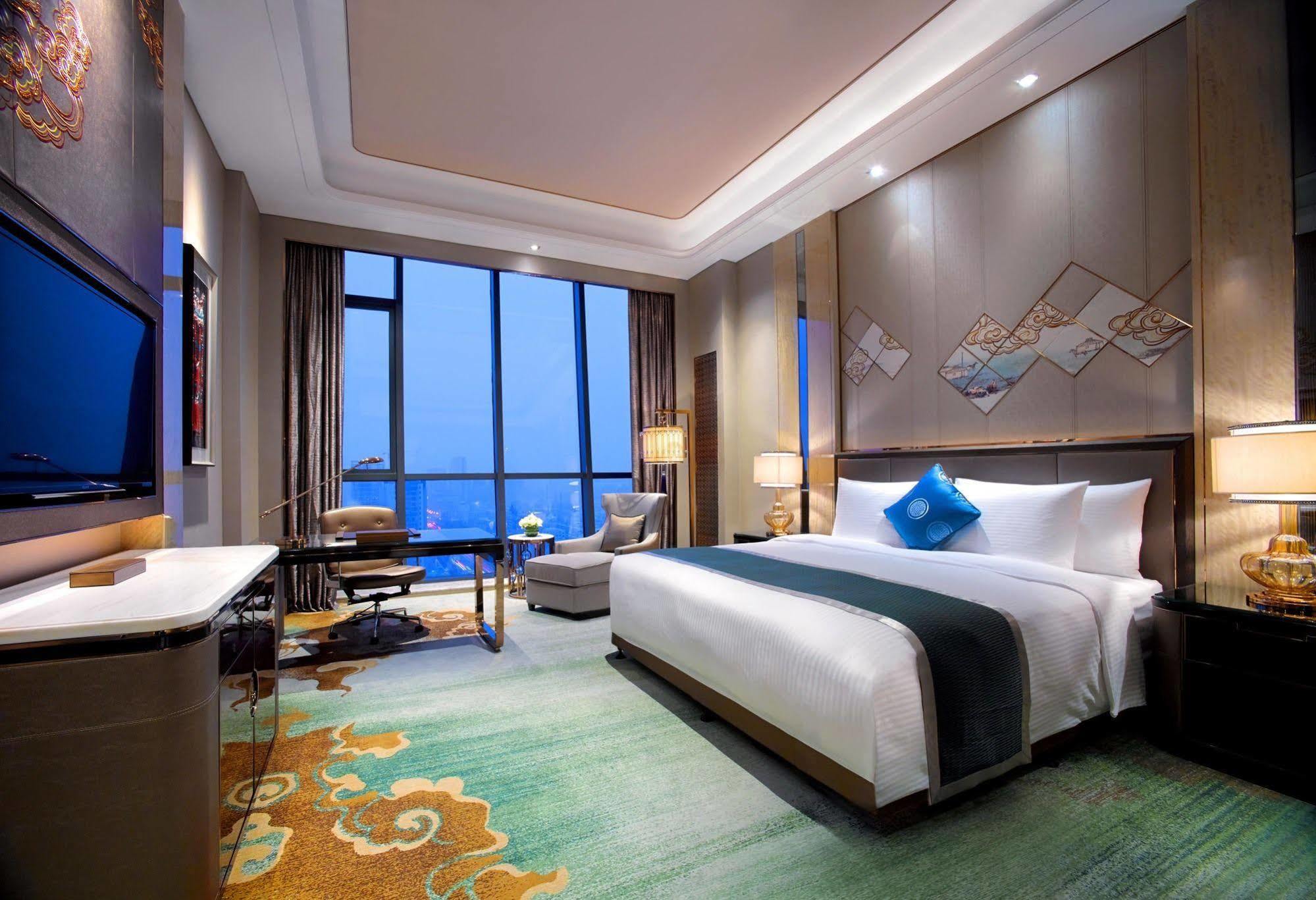 Wanda Vista Hohhot Hotel Bagian luar foto