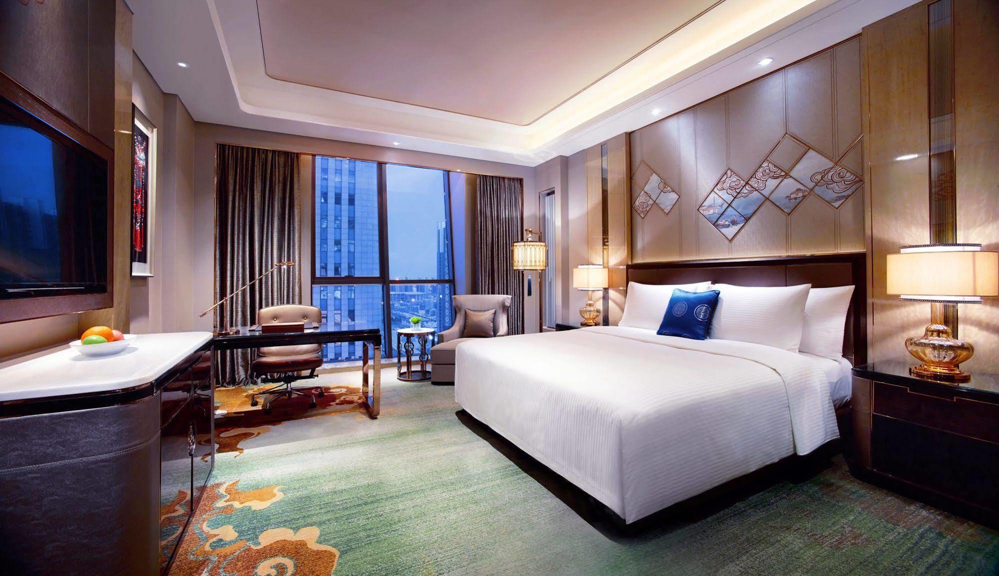 Wanda Vista Hohhot Hotel Bagian luar foto