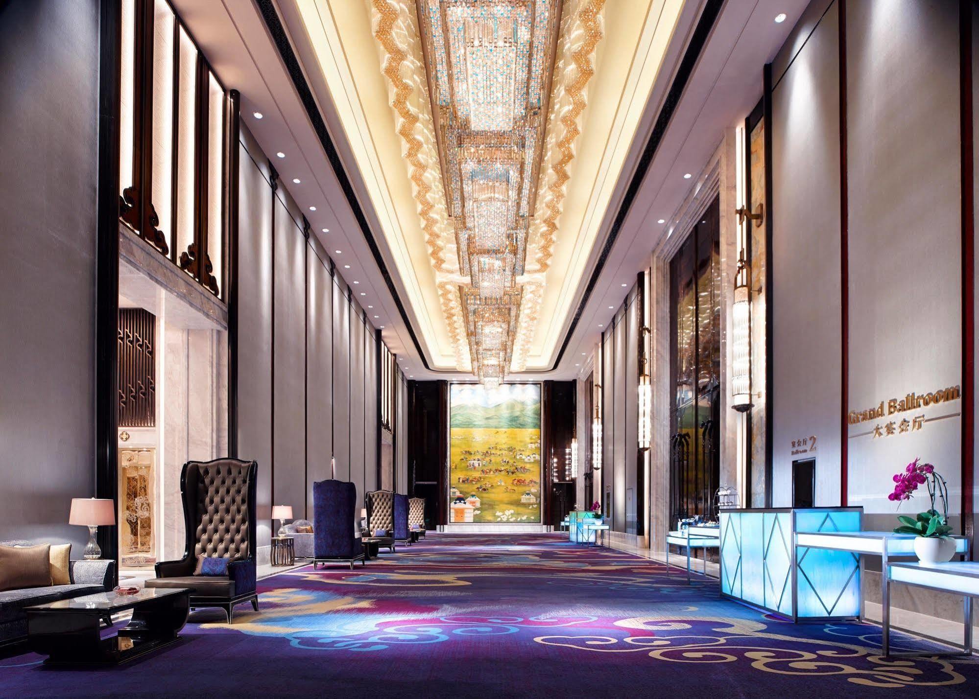 Wanda Vista Hohhot Hotel Bagian luar foto